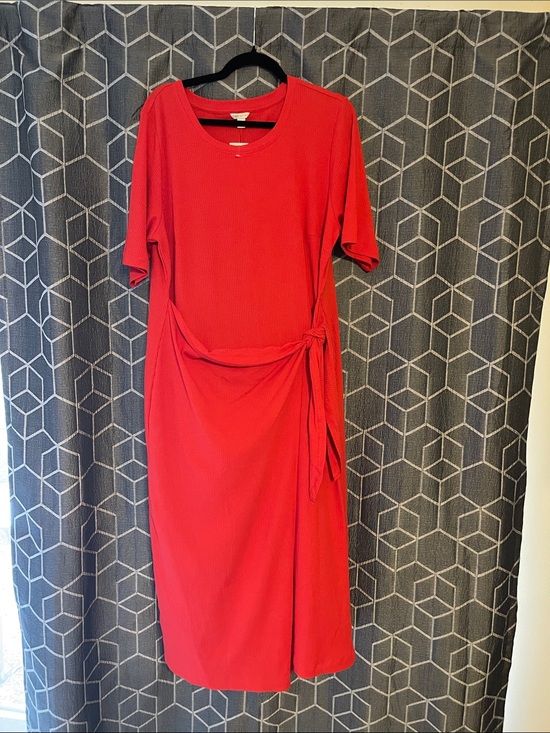 Cato Dresses & Skirts - Cato Red Midi Wrap Dress with Short Sleeves